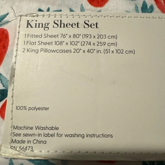 🍓NEW Society Six Strawberry Print King Size Super Soft Sheet Set NIP 4 Piece - Picture 6 of 6
